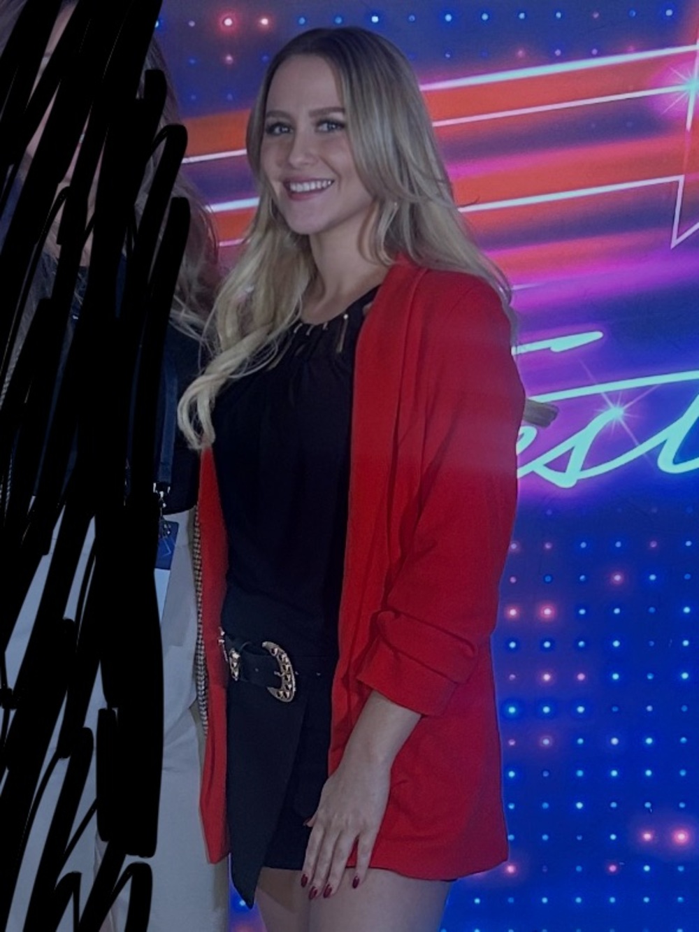 Women’s Red Open-Front Blazer – Sleek Event-Ready Jacket